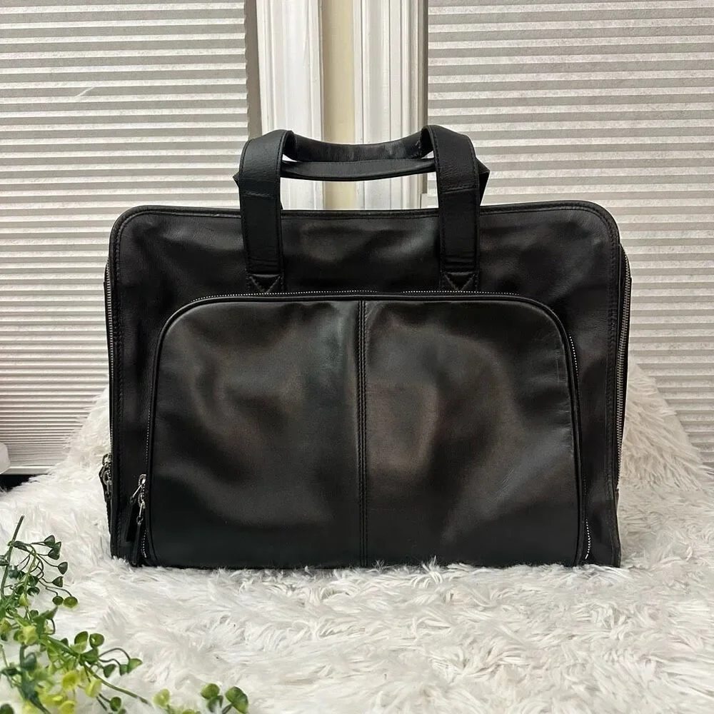 Levenger Black Leather 16” Slim Organizer Briefcase‎ Shoulder Hand Bag
